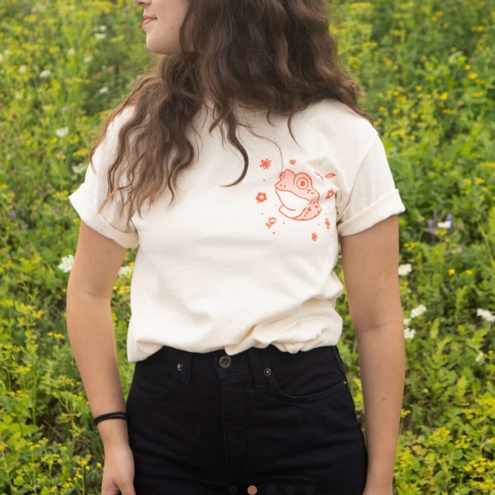 Stay home club ‘hey gorgeous’ frog tee. 3X.
